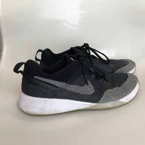 Nike Zoom Sneakers